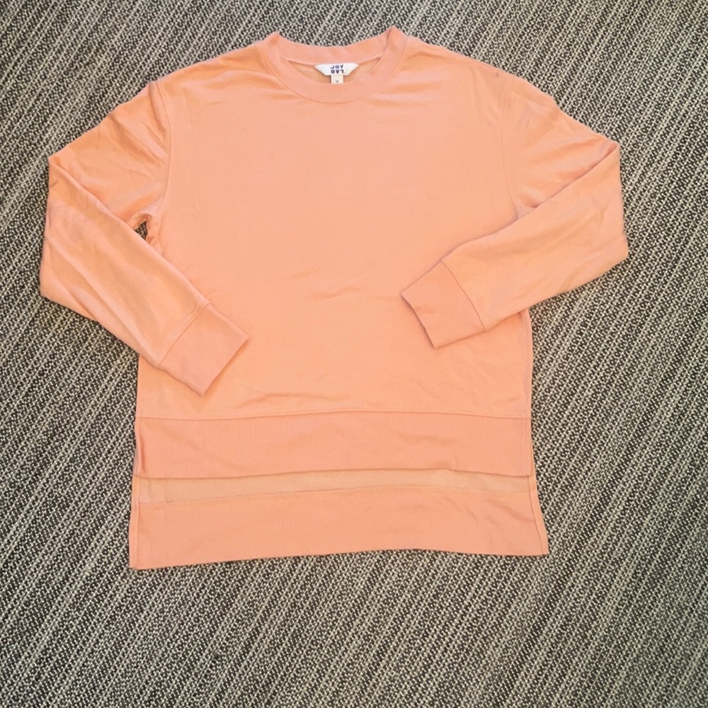 Women’s sweatshirt